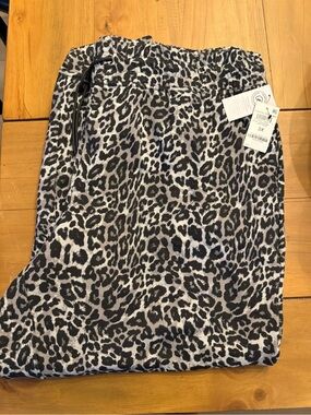 Ideology Women's Black & White Leopard-Print Jogger Pants